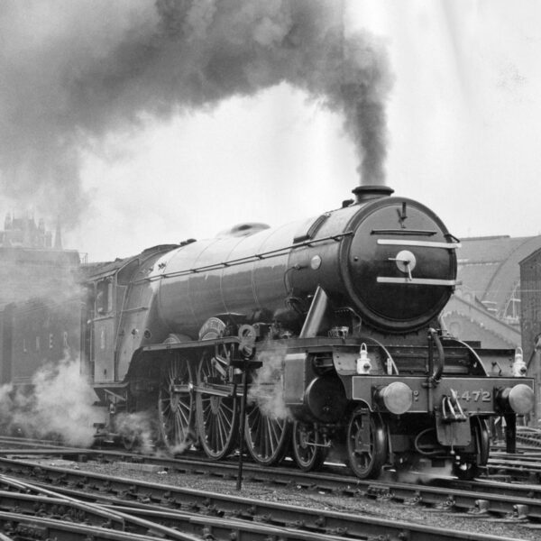Black and white photo of flying scotsman