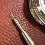 Spring bar tool tip close up
