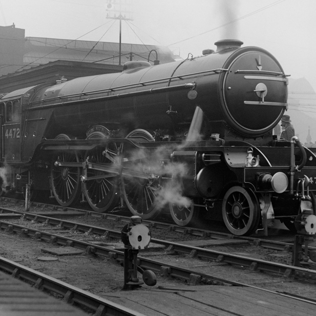Flying Scotsman coming out of a station